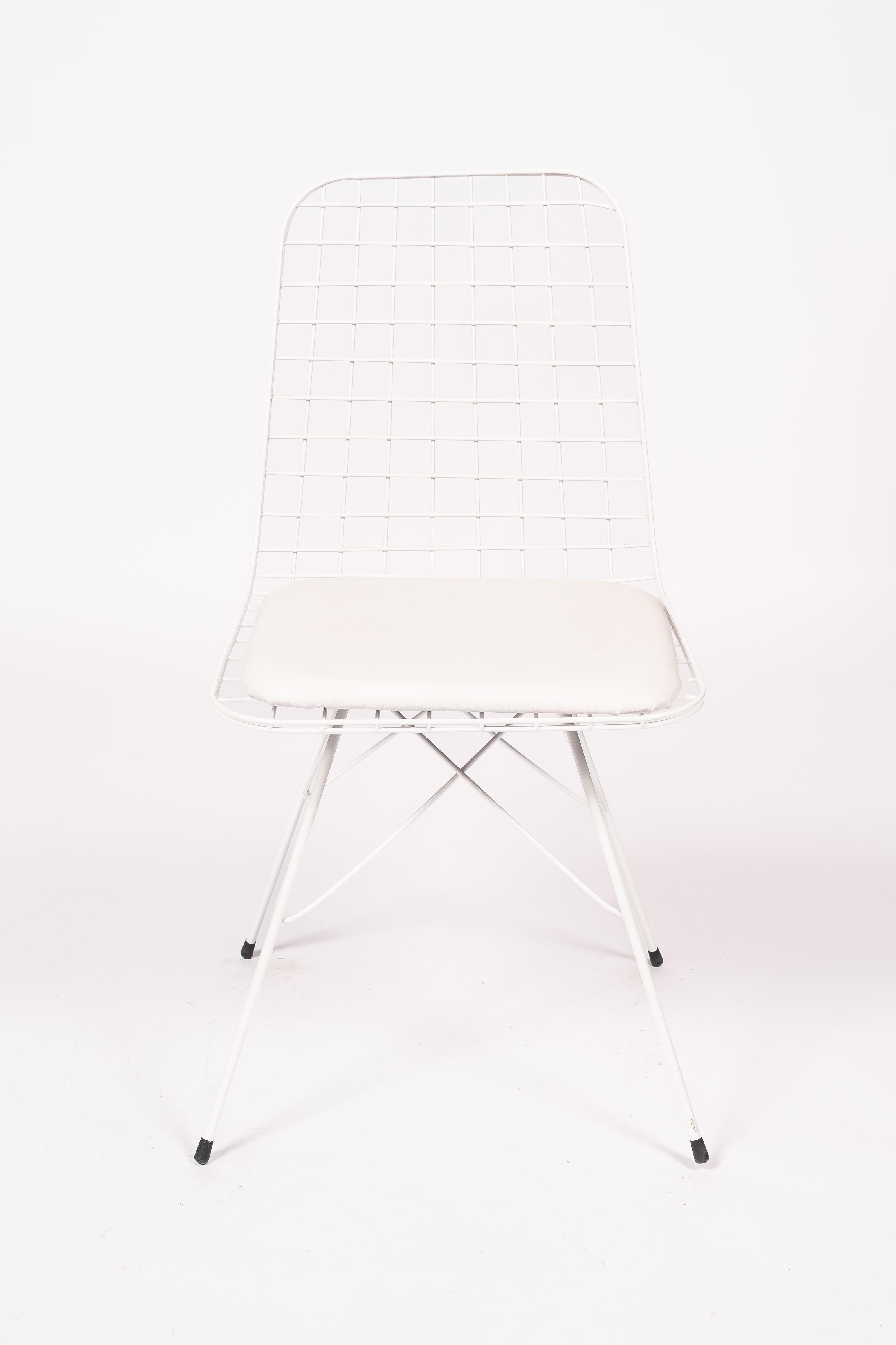 WIRE CHAIR