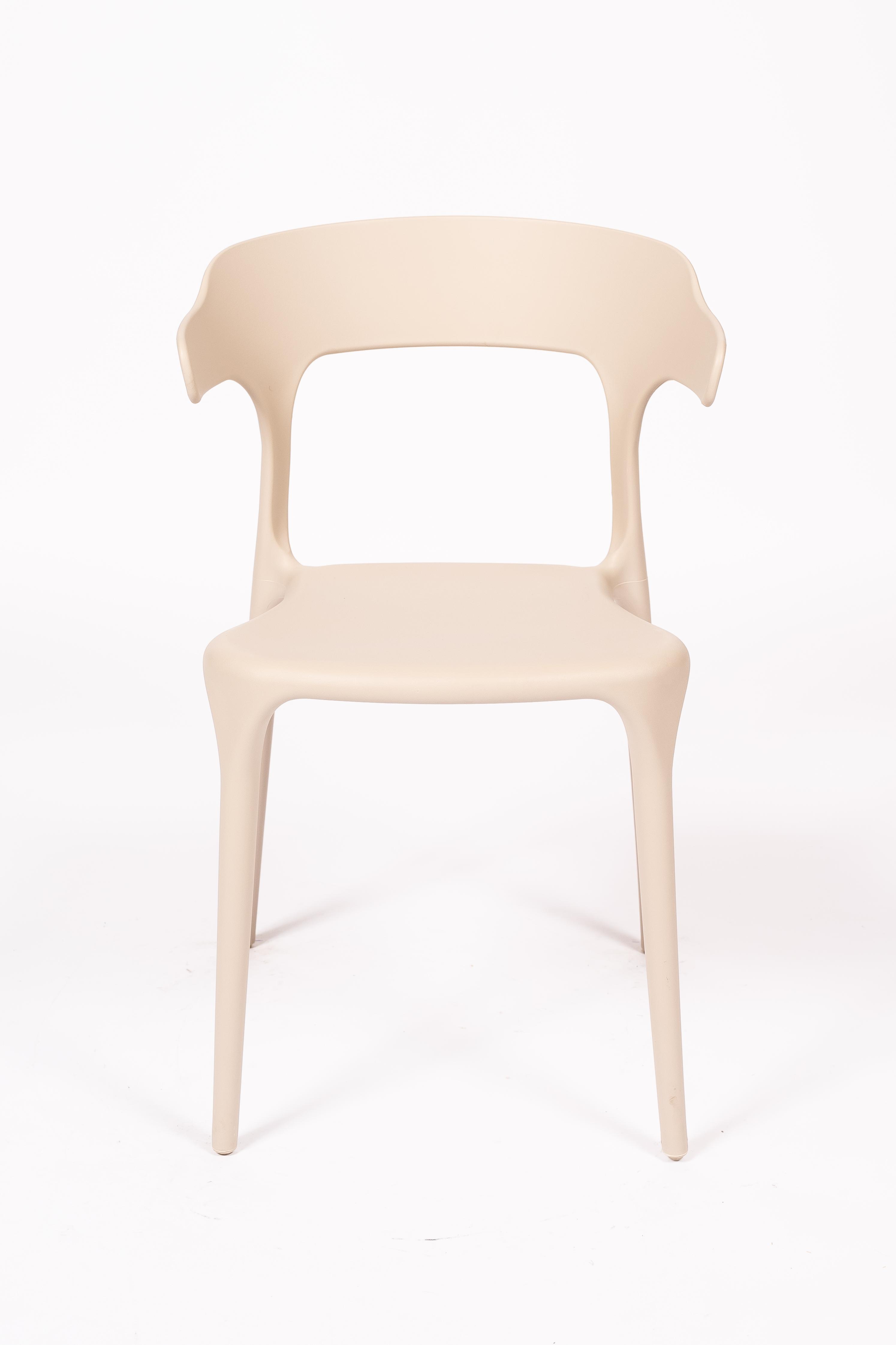 Luna - Stackable Chair – Modern Plastic Chair for Indoor & Outdoor – Terrace, HORECA & Garden Use - Beige