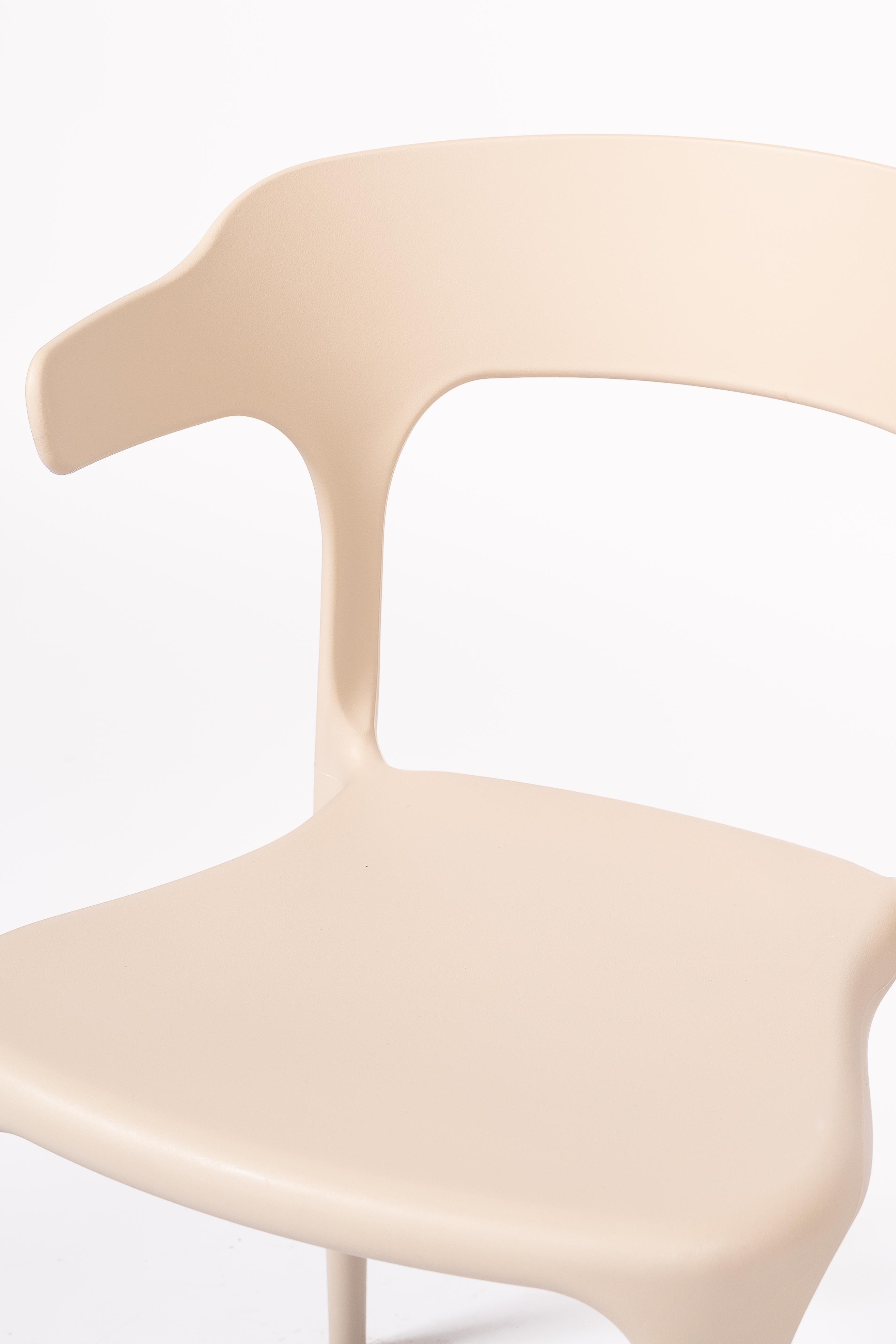 Luna - Stackable Chair – Modern Plastic Chair for Indoor & Outdoor – Terrace, HORECA & Garden Use - Beige