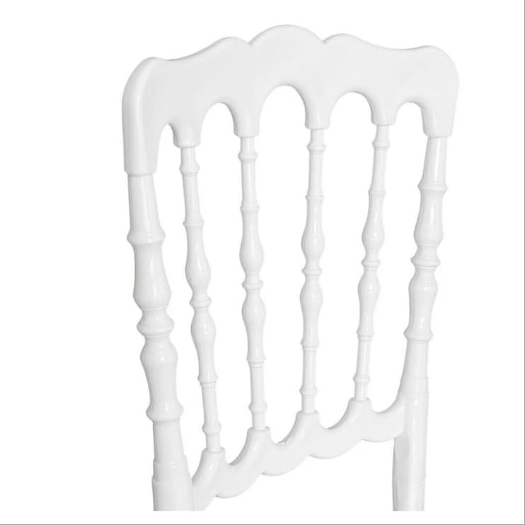 White Napoleon Chair – Elegant and Timeless for Every Occasion